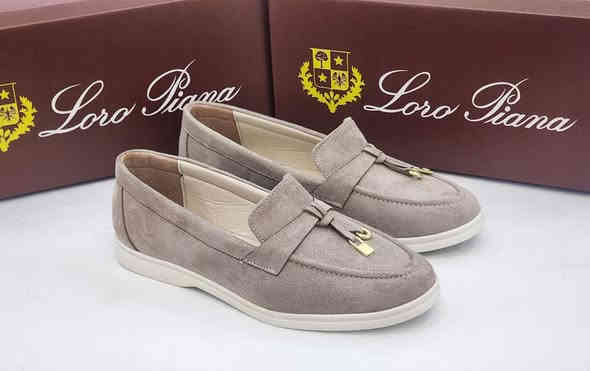 #الفراشةللاحذية
لكثرة طلبية وفرنالكم وجبة جديدة 
حذاء لوربيانو ماركة تركي 
غلاف خارجي شامبوي وداخله جلد 
#بعرض #خاص
سعر قطعة 17 الف
قطعتين 30 الف
علما كمية محدودة 
عنوان طوز خورماتو سوق جمهورية مقابل صياغة شيرزاد جاف
للحجز مراسلة صفحة او واتساب 
***********
يوجد توصيل للجميع محافظات
