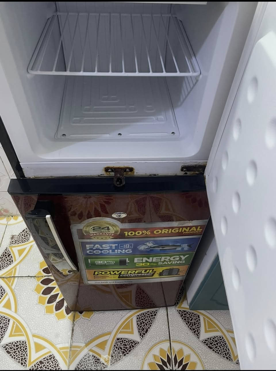 ثلاجه مستعمله للبيع النظافه 90‎%‎ شغاله بدون اي عطل السعر 100 وبيها مجال مكاني الشعب


**إذا كنت صاحب هذا الإعلان وتريد حذفه لأي سبب، رجاءا أرسل رسالة إلى الدعم الفني**