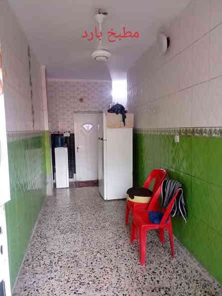 السلام عليكم دار للبيع طابو ملك صرف المساحه 106يتكون من طابقين الطابق الاول جاهز والثاني هيكل العنوان سكينه شارع لحوم المياحي السعر 175 الاستفسار علئ الرقم ***********
