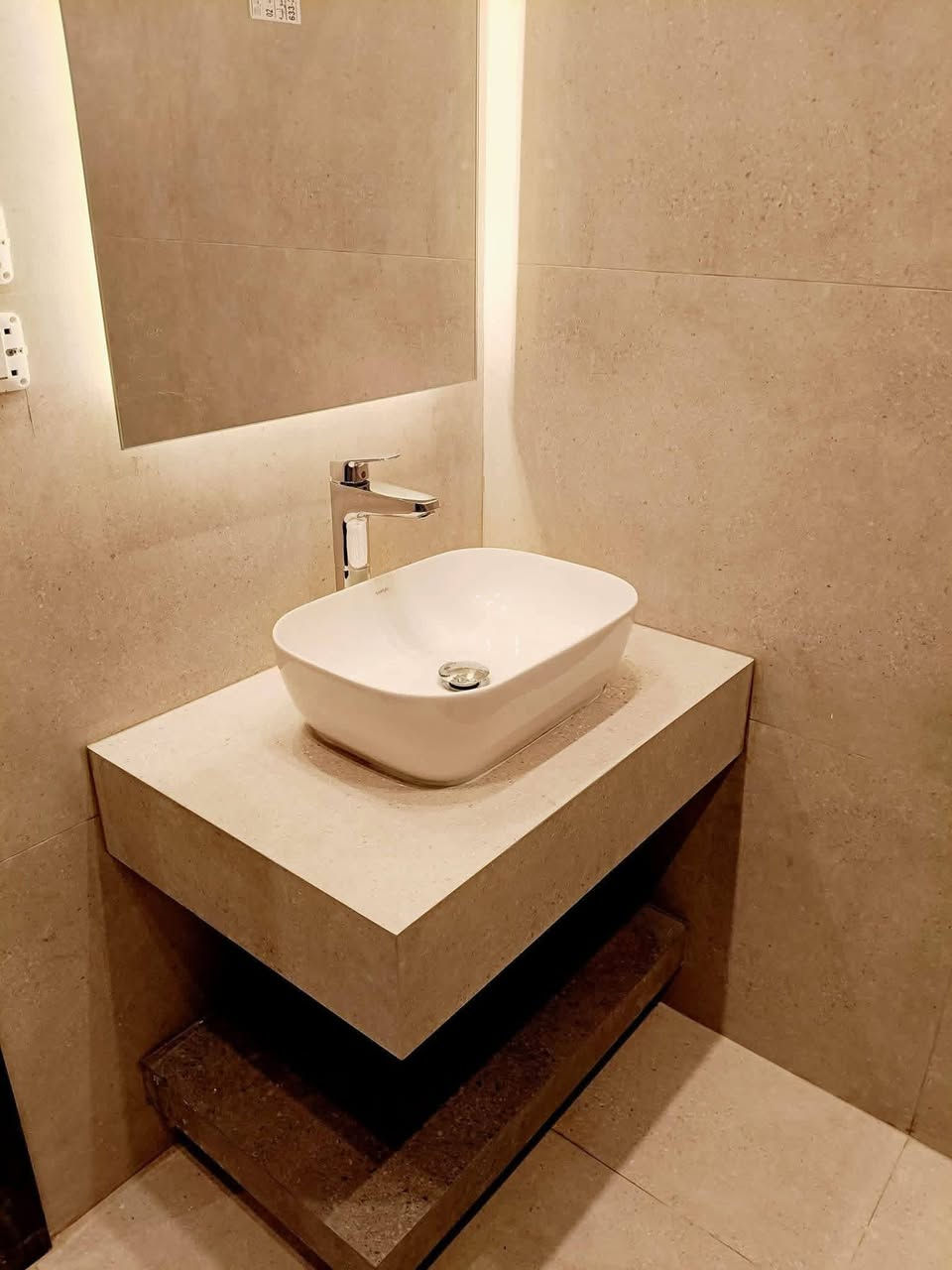 سلام عليكم ورحمه الله وبركاته 
تاسيسات صحية عامة ***********
