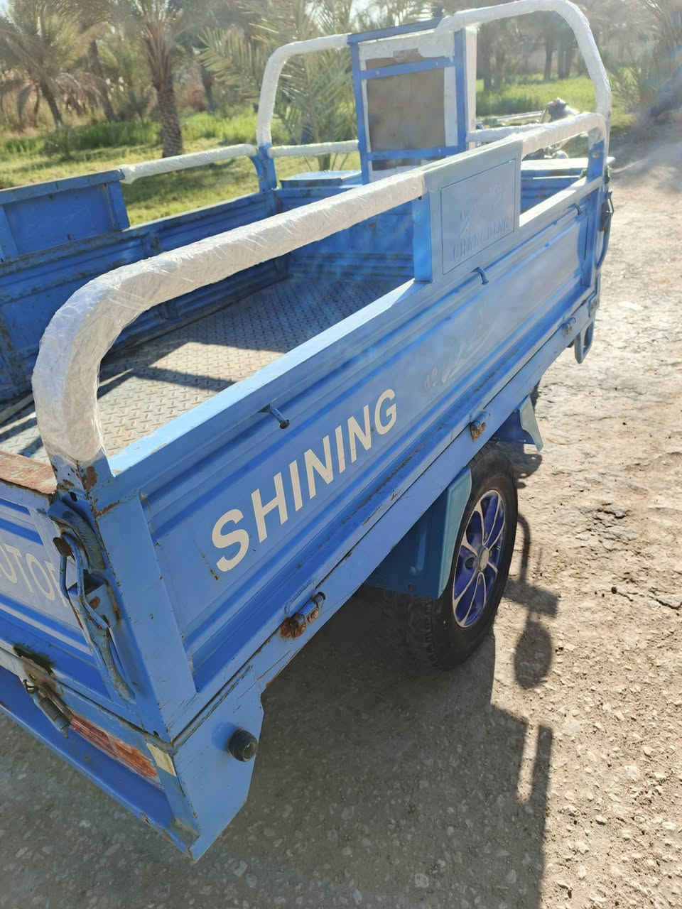 يالله سلام عليك ستوته للبيع موديل 20 أوراق اصولي مكفوله من كلشي ومابيه لا صبغ ولا خياس تخم تايرات كلهن جدد مكينه بيها 22 نضيفه  ستوته ماي جناي السعر 1350 وبيها مجال مكاني كربلاء البراهميه الرقم ***********
