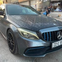 مارسدس C300 موديل 2017 لون رصاصي فيلي فول عدا الفتحه تحديث AMG اصلي  ر...