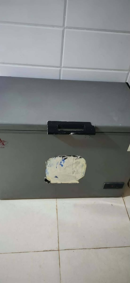 سلام عليكم مجمده نضيفه جداً
تعال وفحص سعرهه225بيهه مجال ستسفار راسلني خاص


**إذا كنت صاحب هذا الإعلان وتريد حذفه لأي سبب، رجاءا أرسل رسالة إلى الدعم الفني**