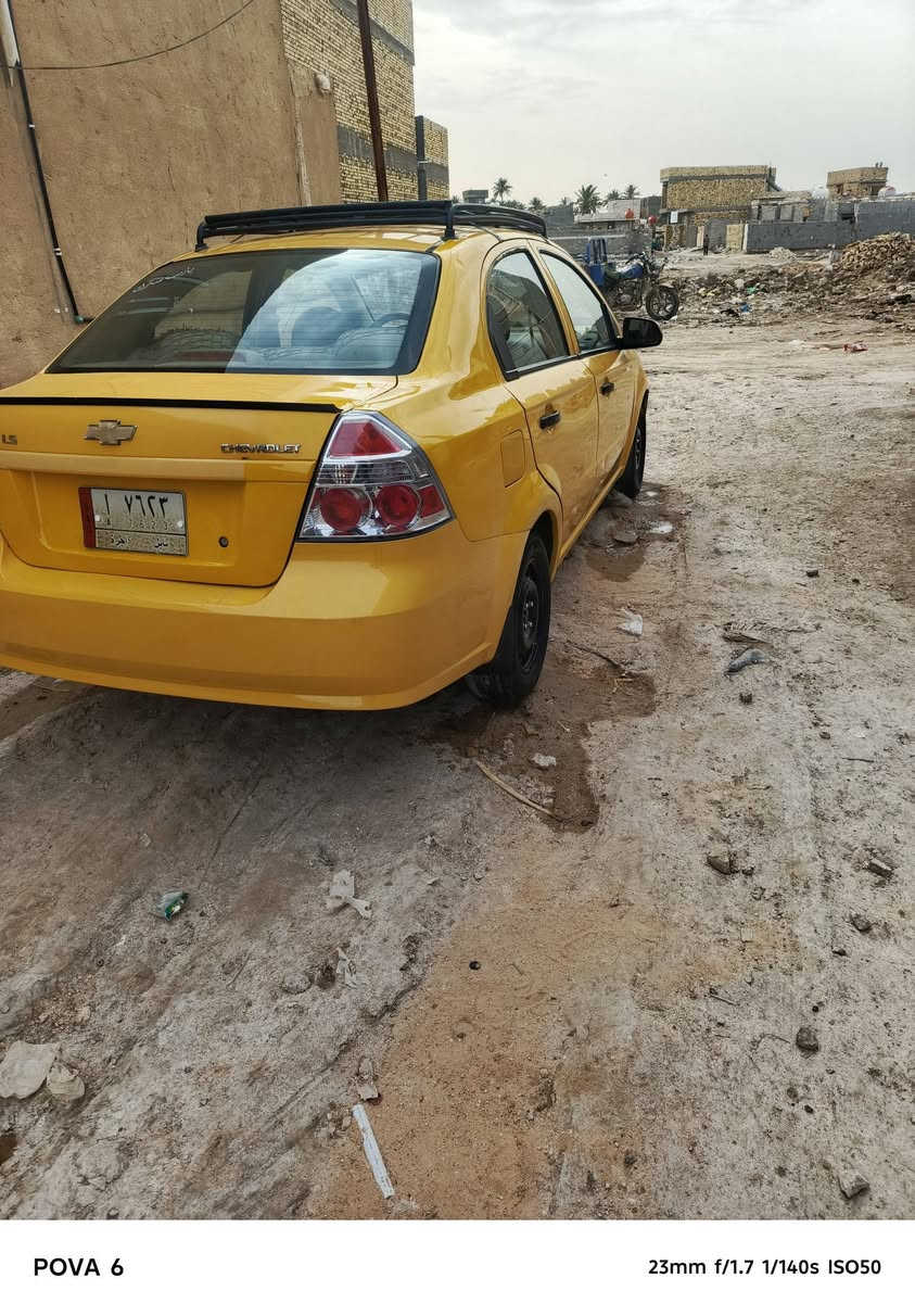 السلام عليكم ورحمة الله وبركاته
رمضان كريم 
من رخصه الآدمن المحترم 
افيو 2011 للبيع 
محرك مفتوح 
رقم بابل بأسمي
سنويه لل 2027 مصفره هيئه وغرامات
السياره جديده ومال جناي 
ما بيه كل نقص كهربائيات كله شغاله
السعر ٥٧ وبيه مجال للطيبين
غير متواجد على الفيس 
للأستفسار أكثر الأتصال على الرقم 
***********
