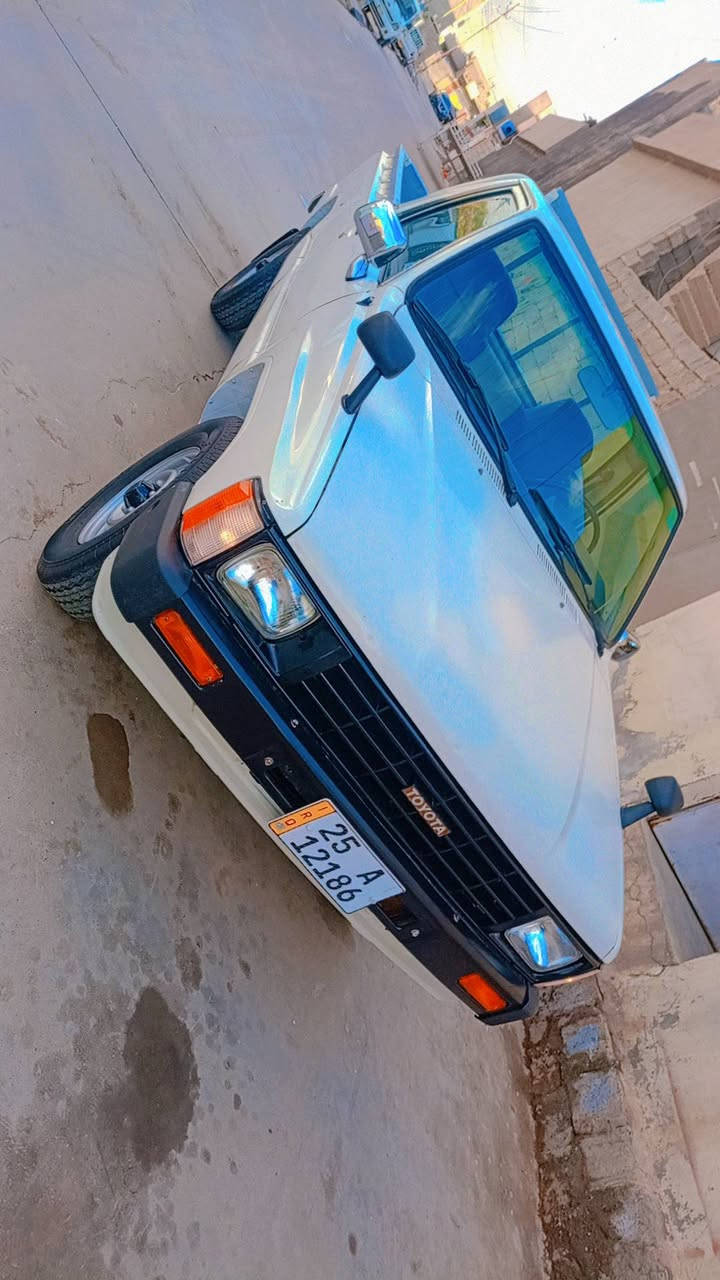 تويوتابيكب 85 السيارة مكفولةكفالة عامة سيارة بلادية مابي صبغ ماعدا اشرت بالمنشور سنويةلغاية2031تحويل ثاني يوم سعر63$ مكان كركوك اتصل على ***********  أو  ***********
