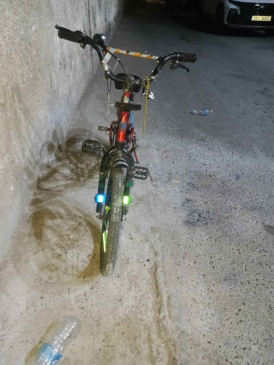 سلام عليكم هاذ البايسكل ياباني اصلي حجم 18 سعر 30 🤍🫶🏻


**إذا كنت صاحب هذا الإعلان وتريد حذفه لأي سبب، رجاءا أرسل رسالة إلى الدعم الفني**