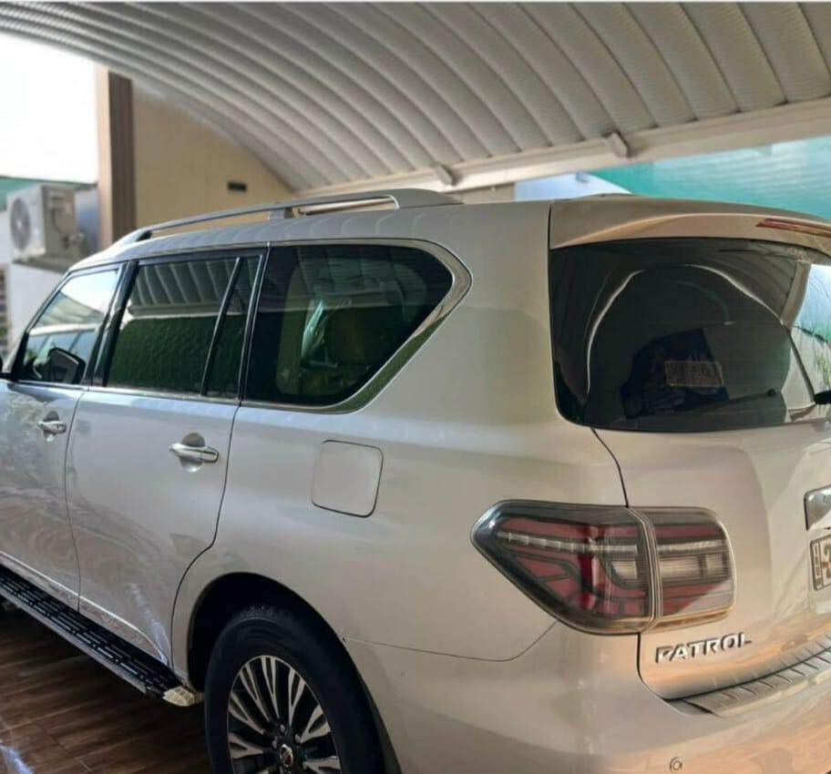 باترول بلاتينيوم اعلى فئة 2014 خليجي كفالة عامة  للمراوس مع بلايزر حديثة مكلف بالنشر هذا رقم صاحبها 

‭0780 498 5520‬
