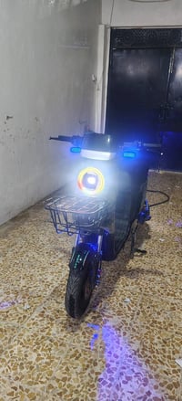 R9 مستخدم 3 اشهر شرط عل فحص كامل غراضو المرايات وغيرها ماطور حيل نضيف ...