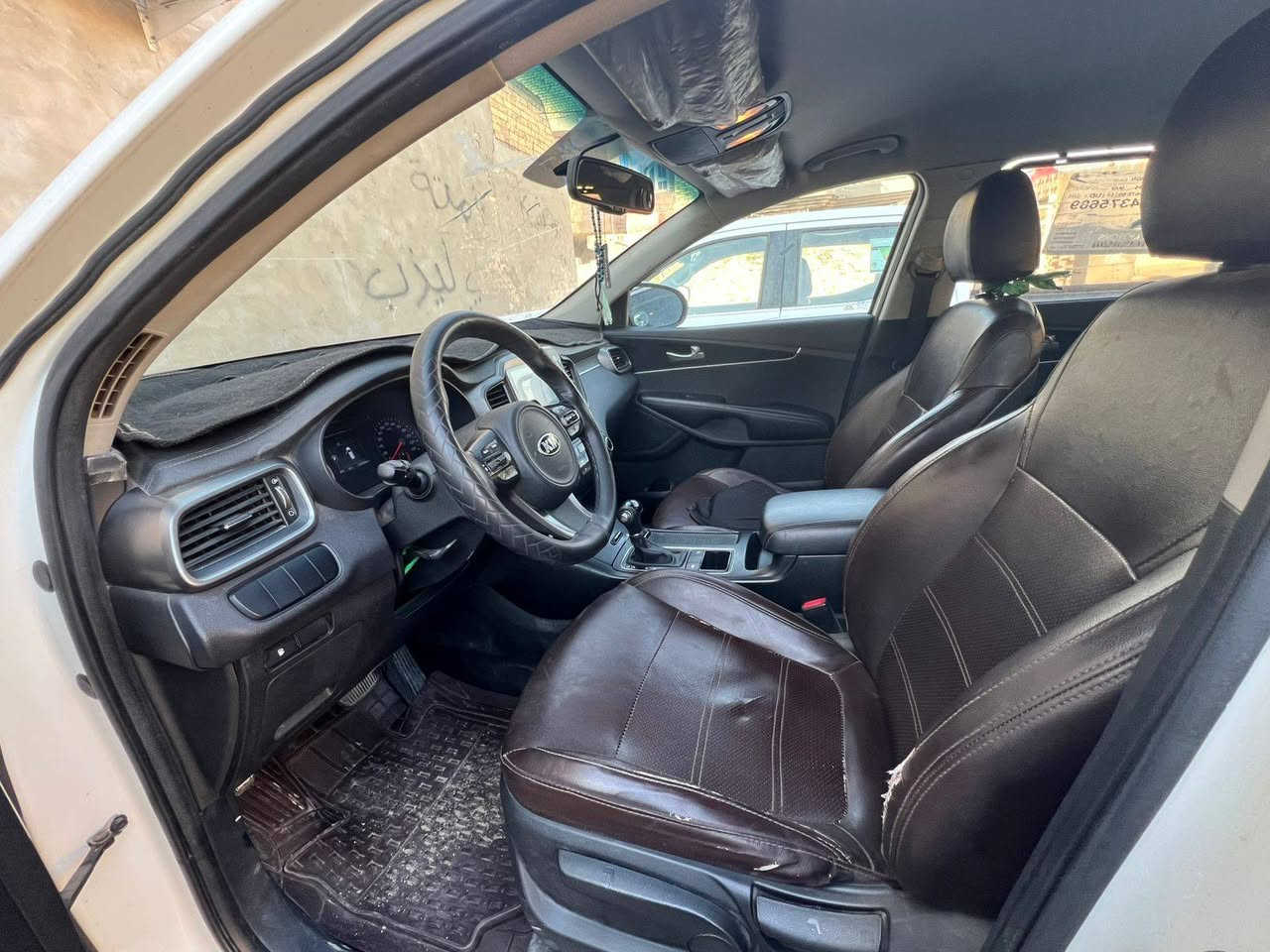 السلام عليكم
سورنتو ٢٠١٦ كفالة عامة ماشية ١٤٢ محرك كير كشر كلة على الشركة مواصفات عادية بردات حساس خلفي تحكم كامل شاشة كشن جلد قرميدي رقم واسط مميز ١٩٩٨
مكاني واسط الاحرار السعر ٢٠٢
***********
