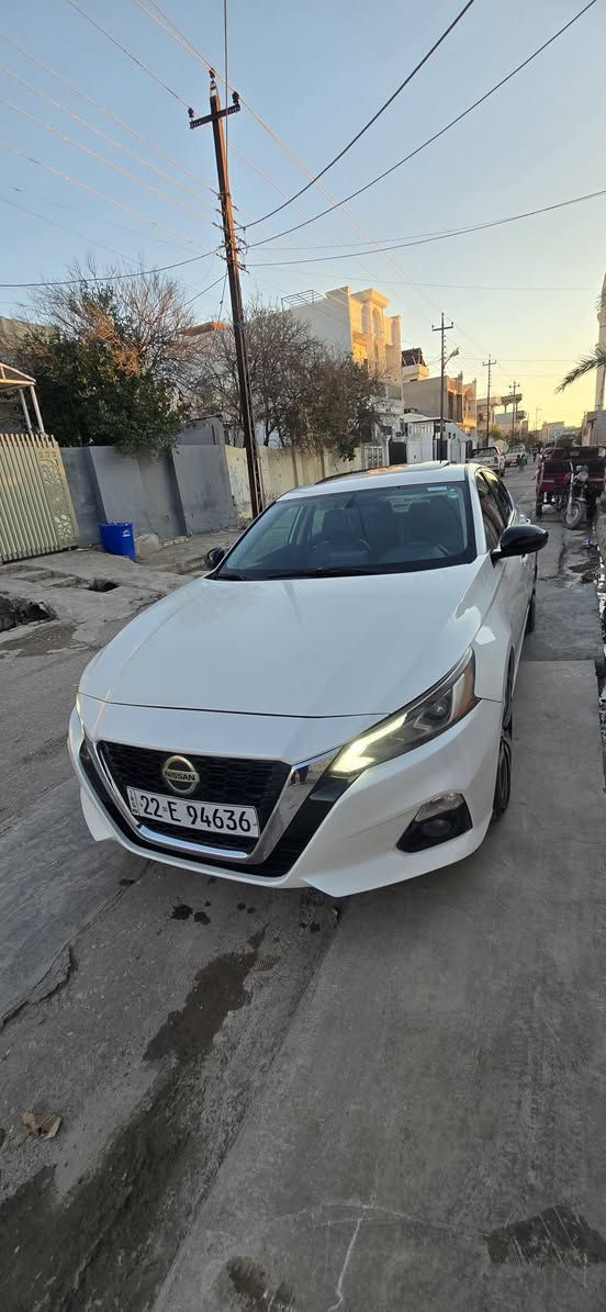 التيما موديل ١٩ 
فول فول SR سياره كيلن ما بيه اي شي لا صبغ ولا 
0751 11 33 951 
بيه وتساب ديبيس, كركوك
