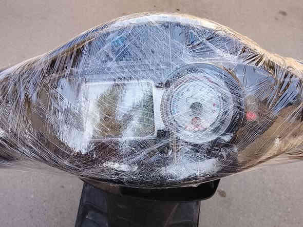 اسلام عليكم كامكو جي فايف للبيع زركه دراجه مجفته مره وحده بس مماشيه هواي نضيفه لايتات كله شغاله بريك خلفي بل مكان بريك امامي ضعيف تايرات جدد نوزل نكره سلف سعره 250 بيه مجال بسيط مكاني بغداد حي الجامعه للاتصال ***********
