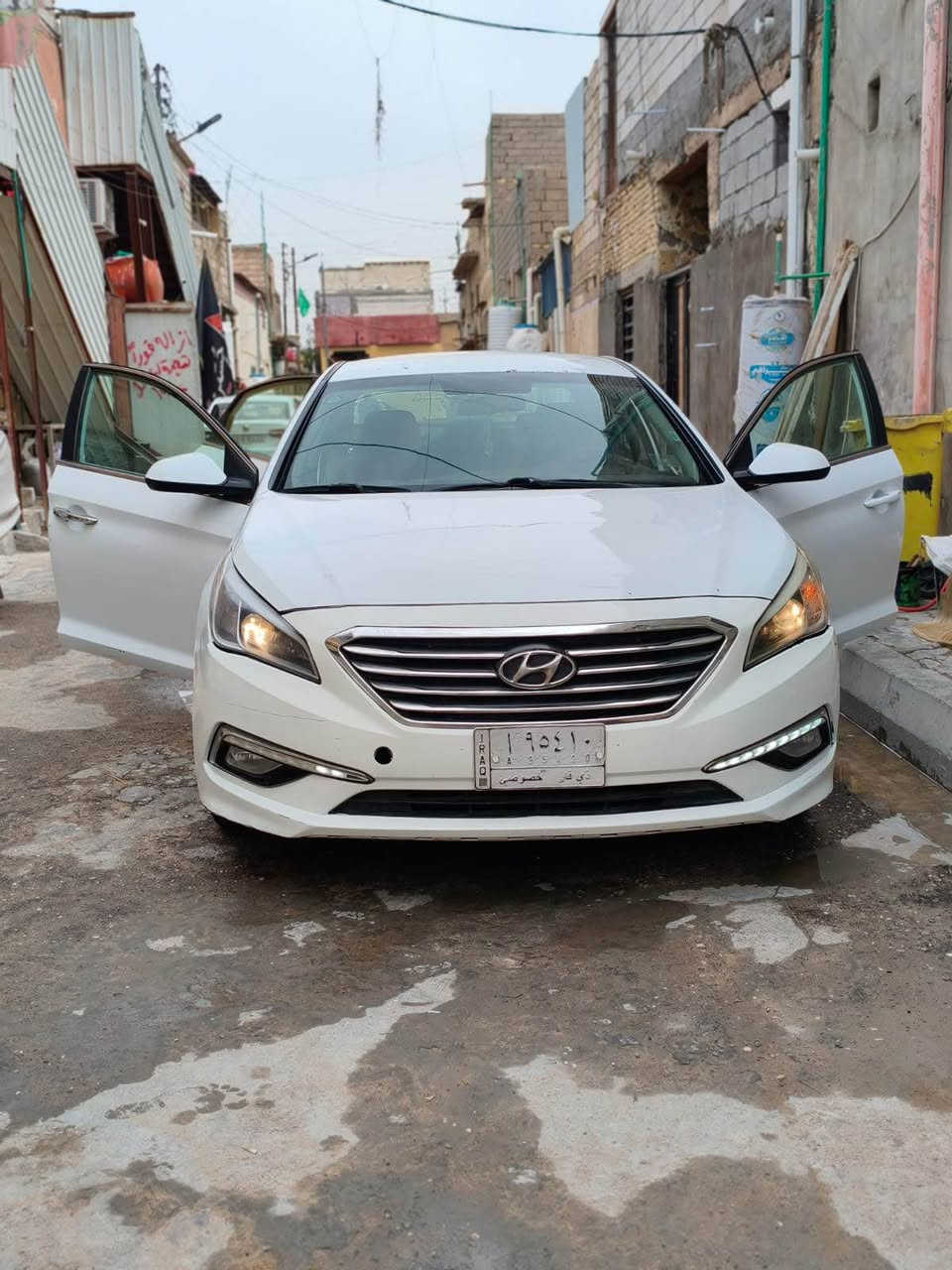 السلام عليكم 
سونتا وارد امريكي 2017 حادثها جاملغ وبنيد ماواصلات بس معدلات ومصبوغات كامره خلفيه رادار خلفي تبريد ثلج تخم تايرات جديد حداديه خير من الله السياره استخدام شخصي  

سنويه لل2028 رقم ذي قار حره راعيهه بالقرنه سعرها 117

اخوان اني مكلف بالنشر هذا رقم راعيها
 ‭***********‬
اتصل وبيك خير ودلل البصرة, العراق
