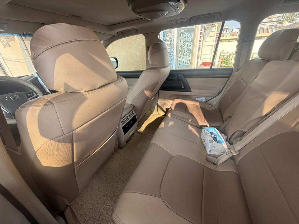 السلام عليكم
للبيع لاندكروز موديل 2019 بريم اصل  مكفول كفاله عامه  من صبغ وتبديل السياره جديدة بمعنى كلمة اللون ابيض صدفي رقم بغداد بسمي 

محرك 4000

V6

فول موصفات 1/1

بصمه تشغيل 

5 بصمه أبواب لمس 

تشغيل عن بعد 

فتحه سلايت

كشنات ثنين كهرباء 

كشنات جلد 

8ايرباك 

زراكات 

مري شفط 

DVD

مطفايه حريق 

جنطه شفط 

ثلاث قطع تبريد 

حساس امامي 

حساس خلفي  

وباقي موصفات البريم معروفه 

ماشيه 98 ألف حقيقي 

سعر السياره 59,800 الف دولار والسعر بي مجال 

الاستفسار اتصل على الرقم

***********

‬

مكان السيارة الأنبار الرمادي
