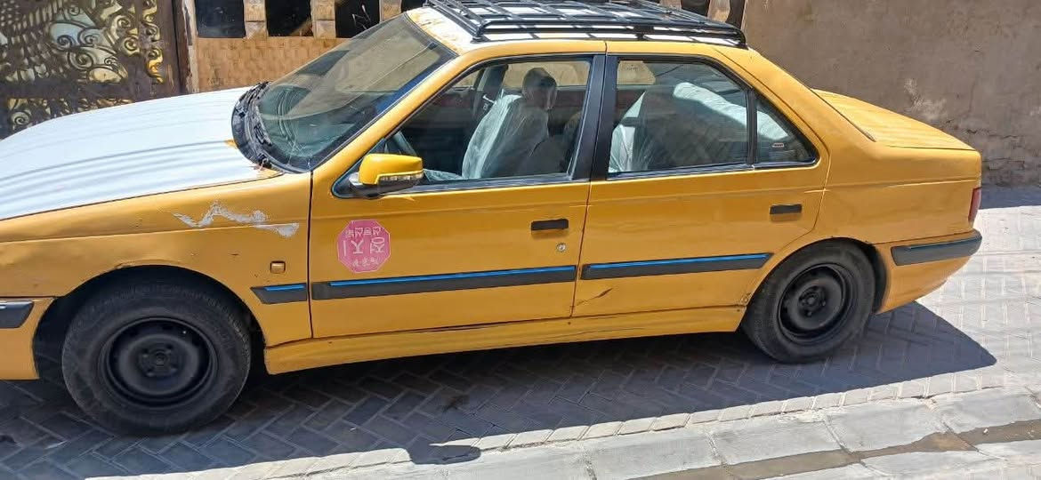 السلام عليكم 
بيجو بارص ٢٠١٣ 
المكينه بيها تبخير 
وتبريدها كلشي ما بي شغال فقط غاز يحتاج اله 
مكاني بغداد الشعب السعر ٢٩ وبي مجال 
للاستفسار ***********واتساب متواجد
