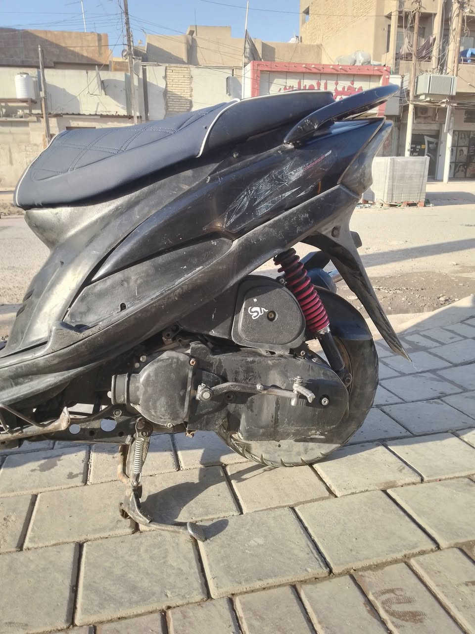 السلام عليكم ماكس عدله للبيع وللمراوس نكره سلف شلعه معدل كلج امامي رياضي درجه اولى الدراجه مبدل بس ولفات كهربائيات كلشي شغال سعرهة 550 وبيهة مجال عنواني الأمين الثانيه رقمي *********** تحياتي للجميع
