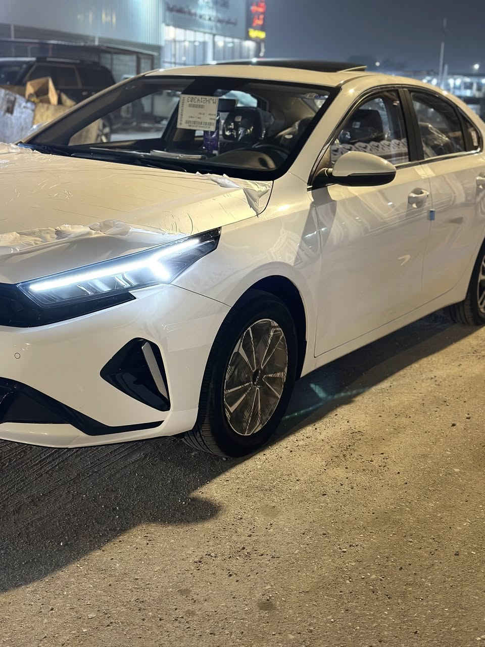 K3 2025 وكالة مجانية  اخت الزيرو الرقم اربيل بسم شركة 
فتحة 
بصمة  ‏ كي3 تجمع صيني ￼￼
تشغيل عن بعد 
حساس امام + خلفي 
كامرة خلفية دوارة 
مرايات شفط 
شاشة كار بلاي 
هاند ابريك كهربائي 
داخل اسود المرغوب 
العنوان : البصرة القبلة حي الجامعة 
السعر : 151 ومجال بسيط 
الهاتف : ***********
