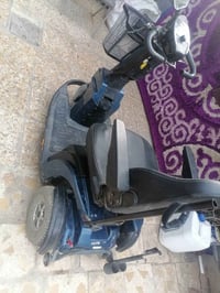 دراجه شحن جديده نقص بس شاحنه كلها شغاله قيم وخذ سعر الجديد مليون وربع ...