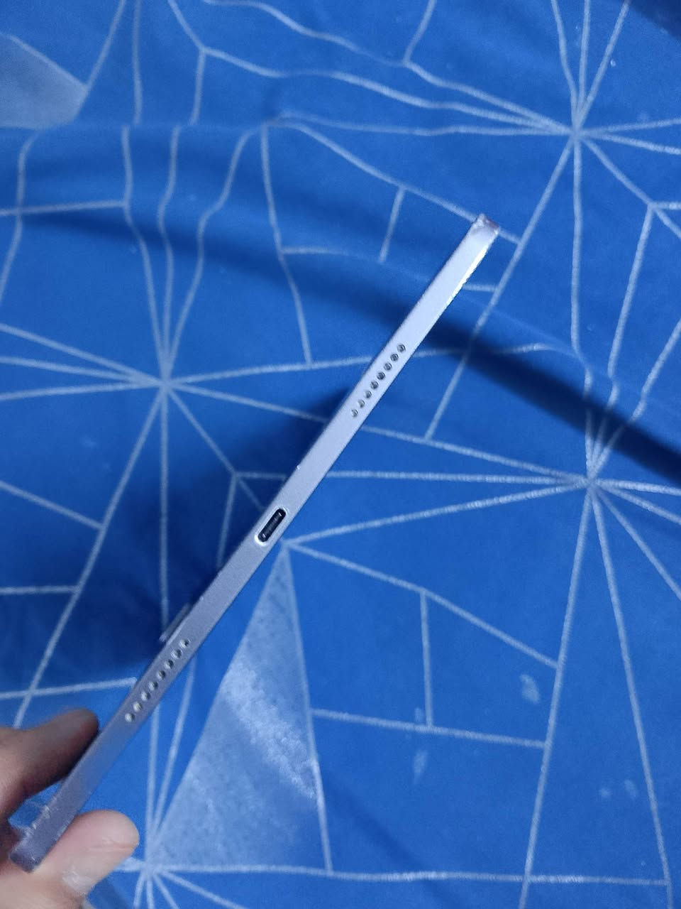 ايباد برو m1  للبيع ذاكرة 256  11انج بي مشكله فقط  بالمس بالشاشه أريده 450 وبي مجال


**إذا كنت صاحب هذا الإعلان وتريد حذفه لأي سبب، رجاءا أرسل رسالة إلى الدعم الفني**