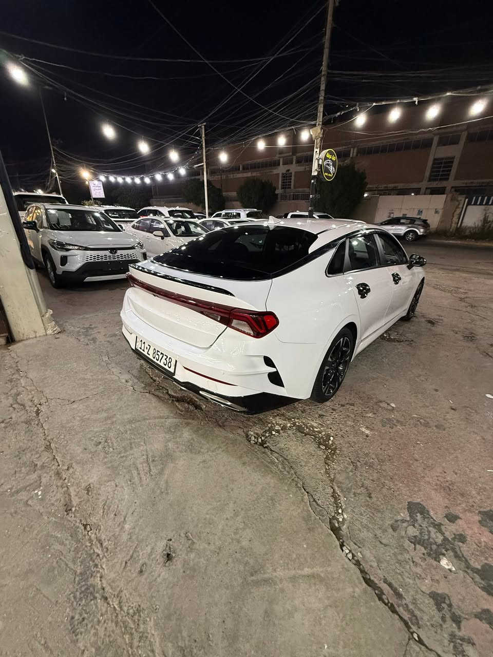 🌹🌹تحية طيبة🌹🌹
كي فايف K5 2024 امريكي 
فول مواصفات عدا البانوراما Gt-line
ماشية 14 الف مايل 
حادثة قص جاملغ خلفي مخدرات 
بدون دواخل بدون حادث بدون ايرباك 
صور الحادث مرفقة 
مكينة 1600 تيربو 
مكينة كير كفالة 
السعر 175 ورقة او مراوس
عنواني بغداد معارض الكريعات
***********
