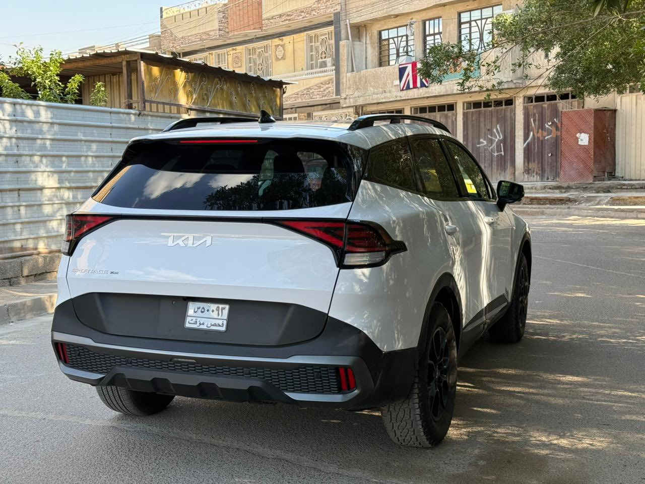 السلام عليكم سبورتج فول اكس ابرو ابرستيج2024
تبديل >جاملغ فقط 
حره بسمي بدون ارقام بيه رقم فحص مؤقت
ماشيه> 8 ميل فقط 
مواصفات >كشنات تتفئه تبريد + كشنات خزن+ 2كشنات كهرباء ⚡️ + شاحن لاسلكيه + نضام ترحيب + تشغيل عن بعد + 5 كامرات+ كامرات محيطيه + بنرامه + حساسات امامي خلفي + صندوك كهرباء ⚡️ + بعد هواي مواصفات ما ذاكرهن >
السعر (190) بيهة مجال قليل
العنوان بغداد الزعفرانيه
الاتصال ***********
