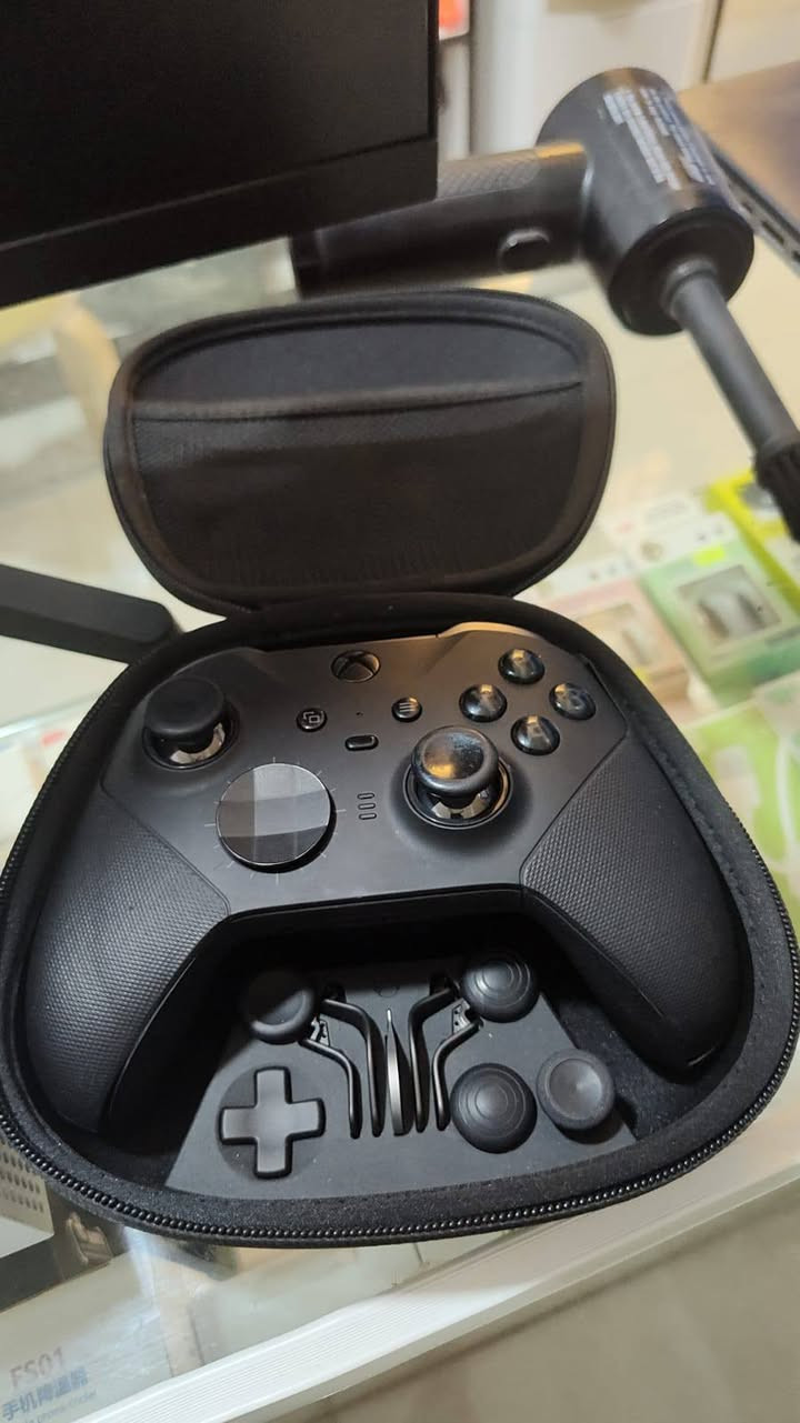 السلام عليكم Xbox series s نضافة 90/100 لامفتوح ولا مصلح فقط بدون كارتون اصدار 2022 كامل ملحقات جوستك واحد احترافي واشتراك كيم باس شهر البارحة اشتركت سعره(340)
مكاني بغداد الشعلة توصيل ماعندي


**إذا كنت صاحب هذا الإعلان وتريد حذفه لأي سبب، رجاءا أرسل رسالة إلى الدعم الفني**