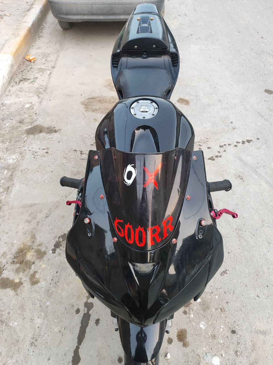 بطح هوندا CBR600RR للبيع ...
رقم وسنويه + تحويل ثاني يوم ،
الدراجه نضيفه شوفت عينك مكفوله 
بيها كم ملاحضه بسيطه
باقي التفاصيل اتصل وبيك خير وتدلل
 *********** مكاني ديوانيه
