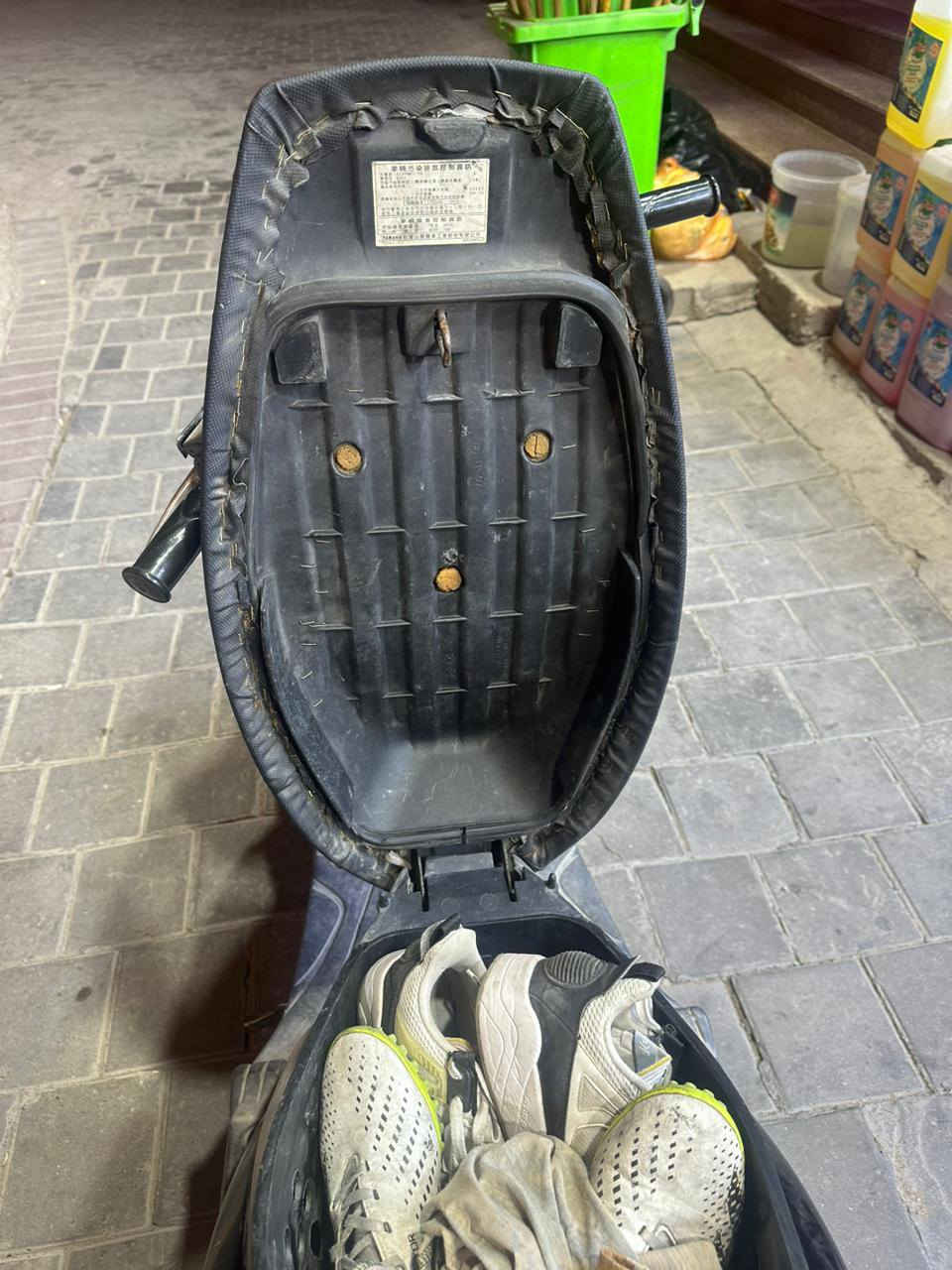 سلام عليكم دراجه ماكس منغوليه كامله رمبه صالهه 3اشهر نازله تجي وشوف بعيينك اي شي مناقص كلشي شغلا بلاديه ولا اي ب650وبيهه مجال مكاني بغداد حي اور ل600 ليريدهه يخابرني خاص وخادم دراجه كفاله عامهه كلهه ***********
