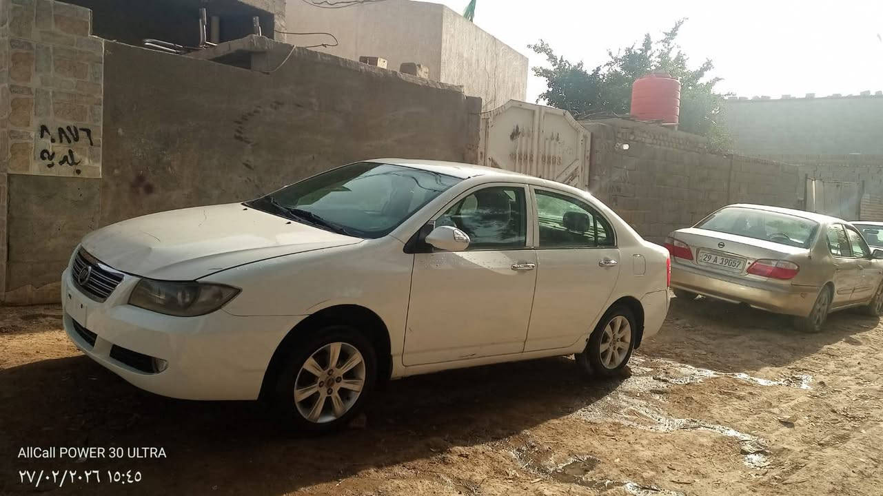 السلام عليكم ليفان موديل ١٢ مابيها صبغ فقط خياسات كلش قليلة السعر ٤٥ ورقة بيها مجال رقم موبايل ***********
