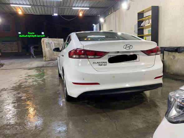 السلام عليكم النترا سوبر خليجي للبيع فقط بدون مراوس فول فتحه عدا البصمه رقم بغداد انكليزي وهزه جديدةتحويل مباشر كير محرك تبريد تمام محرك 2000 دوش  
السعر165. وبيها مجال  مكان السيارة بغداد حي الجامعة
للاستفسار ***********
