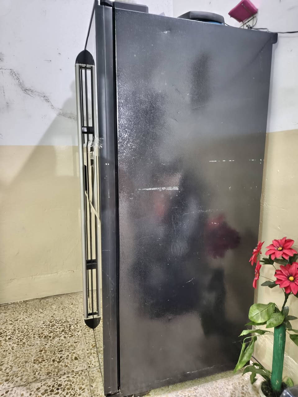 الثلاجه العملاقة من شركة DAEWOO


**إذا كنت صاحب هذا الإعلان وتريد حذفه لأي سبب، رجاءا أرسل رسالة إلى الدعم الفني**