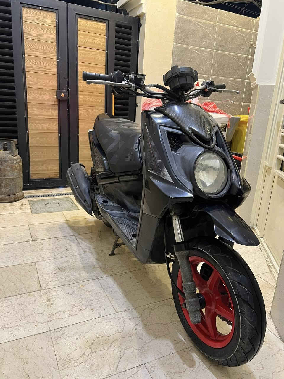 سلام عليكم سكنس جبلي 2012 صارلها 3 اشهر نازله من رمبه مكفوله كفاله عامه برغي ما ناقصها بيها تزويد بلادي
ستيرن رياضي و كلجات رياضي و بومه و غلاف شاصي و بك لايت R6 تتعب تكول جديده سعر 1300 مكاني بغداد الشعب شراي يتصل ***********
