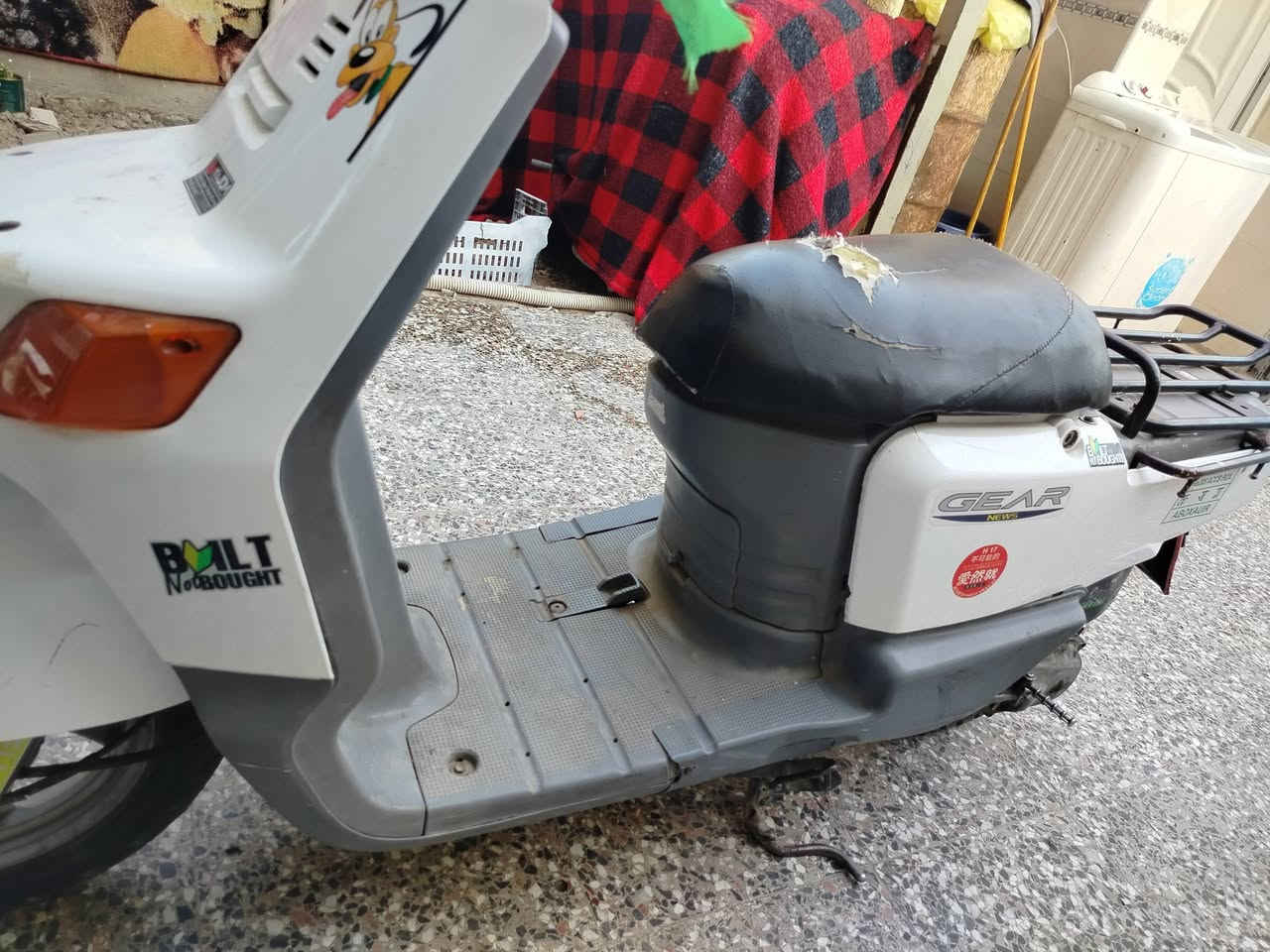 سلام عليكم دراجه بيكم 60 للبيع دراجه نظيفه خير من الله محرك مال شركه ما مفتوح سلف هندر بس تحتاج باتري مكينه خرسه استفسار ***********
