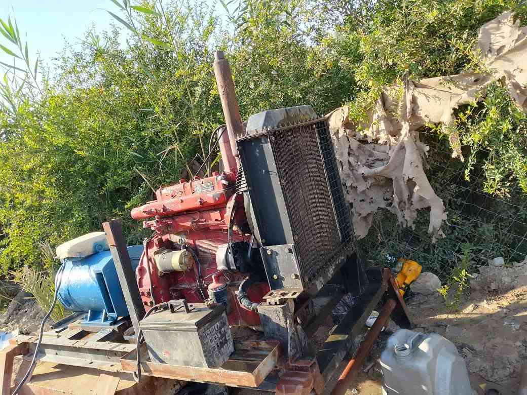 مولده افيكوو اربعه اسلندر لا تنقيص لاتبخير مولده جاهزه كهرباء خير من الله جنريتر 30كيفي 120امبير  العنوان نجف ناحيه الحريه
***********
