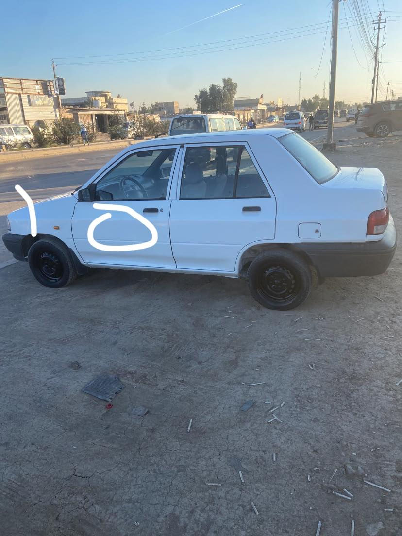 السلام عليكم سايبه للبيع مديل ٢٠١٨ رقم بغداد بسمي سنويه لل٢٠٢٨ بيها  صبغ باب السائق والجاملغ مؤشر عليهن بل صور السعر ٥٣ العنوان بغداد مدينه الصدر ***********
