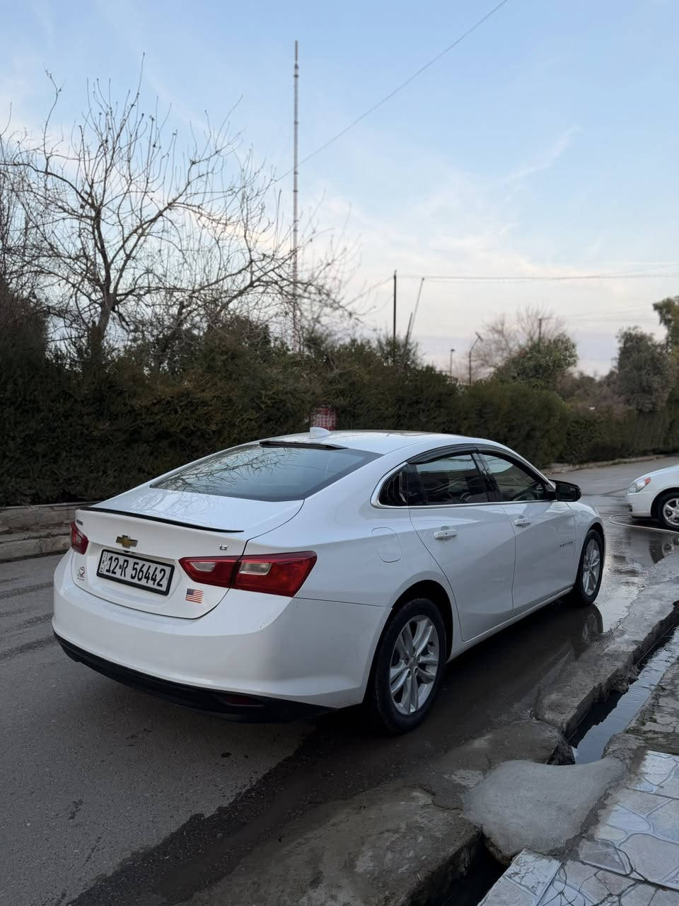 ماليبو 2018
فول مواصفات LT2
شاشه جبيره 
بنوراما
كشنات كهرب 
مكينه 15 تيربو 
رقم نينوى انكليزي شرط التحويل 
ضررها جاملغ سايق بدون دواخل وشويه من داير الخلفي
للتواصل واتساب ***********
