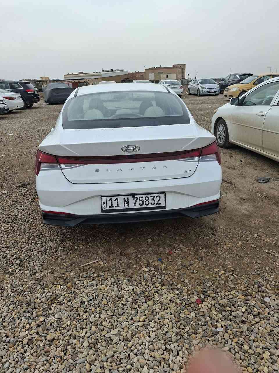 السلام عليكم النترا موديل 21 خليجي محرك 2000 دوش بدون صبغ مكفوله عدا بارد بسيط باب عكس السايق بغداد باسمي تحويل ثاني يوم ب 160$ وبيها مجال للطيبين ***********  مكانها بغداد شارع حيفا
