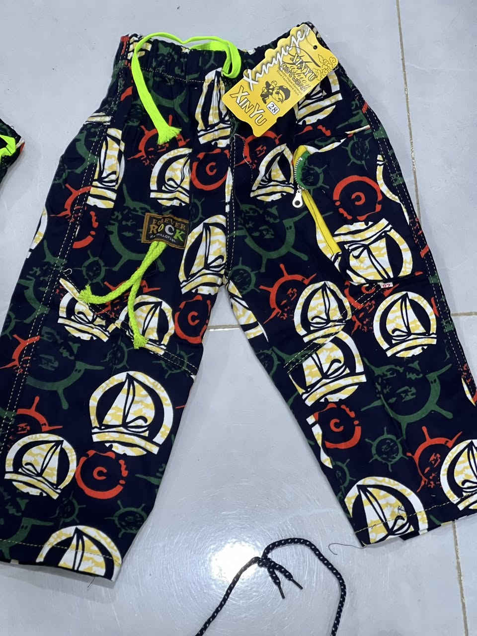 مجمع ابو عباس بيت فاخر
مسواك جديد
برموده ولادي شبابي 
كابوي 5الف
قماش 3اونص 
العنوان الزبيدية حي العسكري مجمع بيت فاخر


**إذا كنت صاحب هذا الإعلان وتريد حذفه لأي سبب، رجاءا أرسل رسالة إلى الدعم الفني**