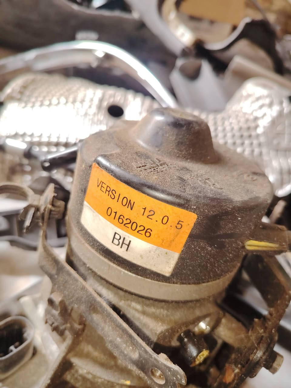 سلام عليكم اي قطعه بل منشور تريده صوره ودزه خاص وادلل بل سعر،، او واتساب ***********
