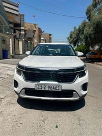 للبيع كيا سيلتوس 2025 ماشيه : 5.000 KM مكفوله كفاله عامه فول مواصفات ب...