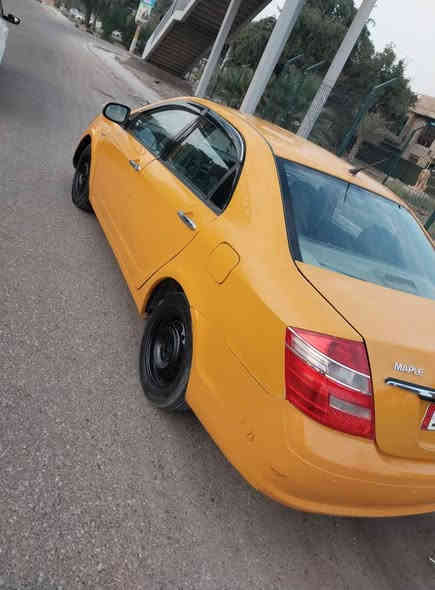 السلام عليكم 
جيلي موبل موديل ١٢ كير ومحرك شرط كارتون كفاله من الضربه وتبديل فقط معمره خياسات جاهزه كبل للشارع تخم تايرات حداديه جديده كهربائيات كلها شغاله شاشه ومضخم صوت 
السنويه لل ٢٩ بسمي هزه وخط وبحث جدد شرط مابيها اي نقص
السعر ٤٥ وبيها مجال عنواني بغداد الكرخ الاستفسار اتصل ***********
