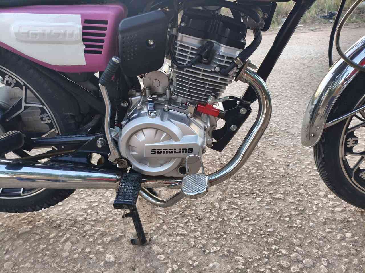 السلام عليكم دراجه سيفان 25
للبيع دراجه خير من الله دراجه كهربائات كلها شغاله سلف بسمه تشغيل عن بعد ول دراجه شوفت عيونكم 
مكان الدراجه (حله شوملي)رقم الموبايل بي واتساب ***********
