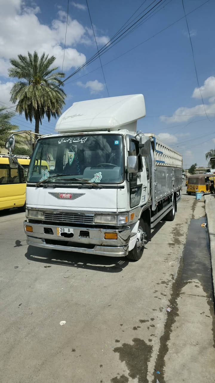 هينو طيره 6 وربع رقم نجف نكليزي سياره مكفوله محرك شاصي قماره تخم تاير مكينه70عادي الاتنقيص والاتبخير المكان بغداد الشعب السعر 140 وبيها مجال
***********
