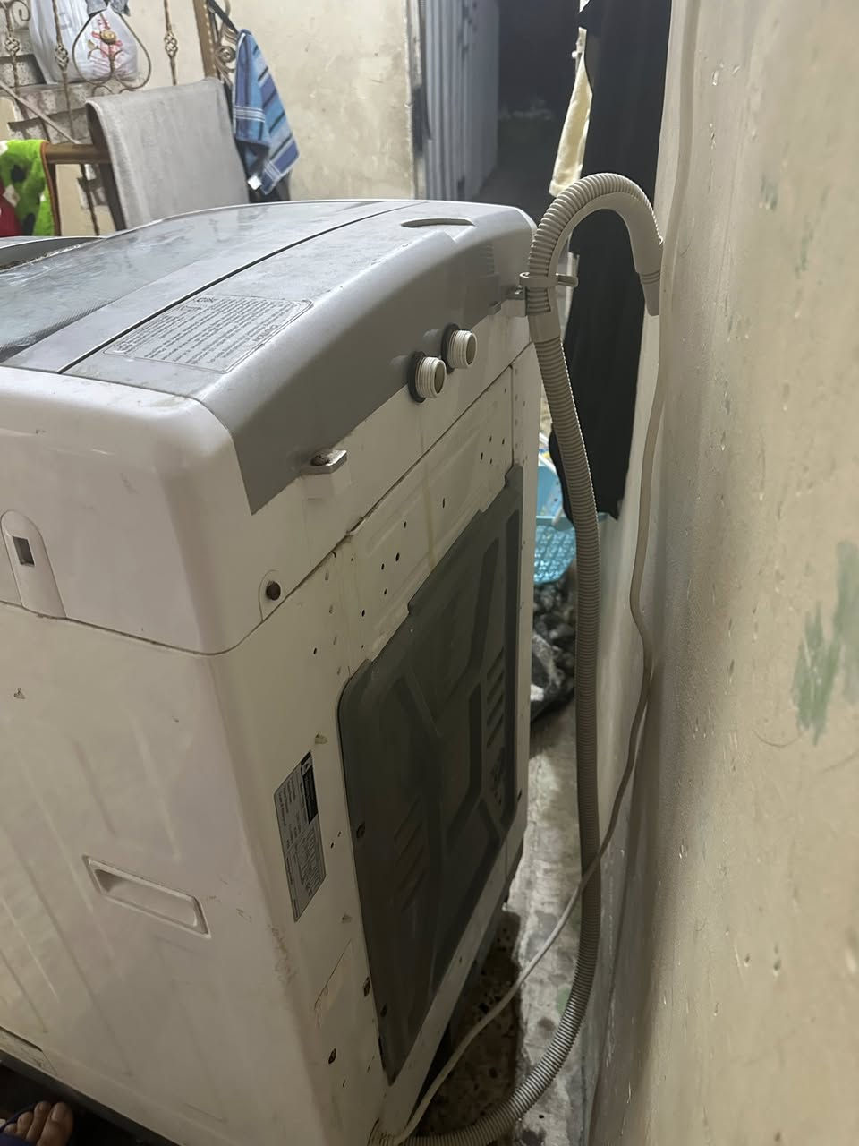 للبيع غسله فول اوتماتيك نوعيه الحافظ
15 كيلو 

شغله كله 
السعر 150 وبيه مجال 
العنوان البصره الجمعيات 
الرقم ***********
