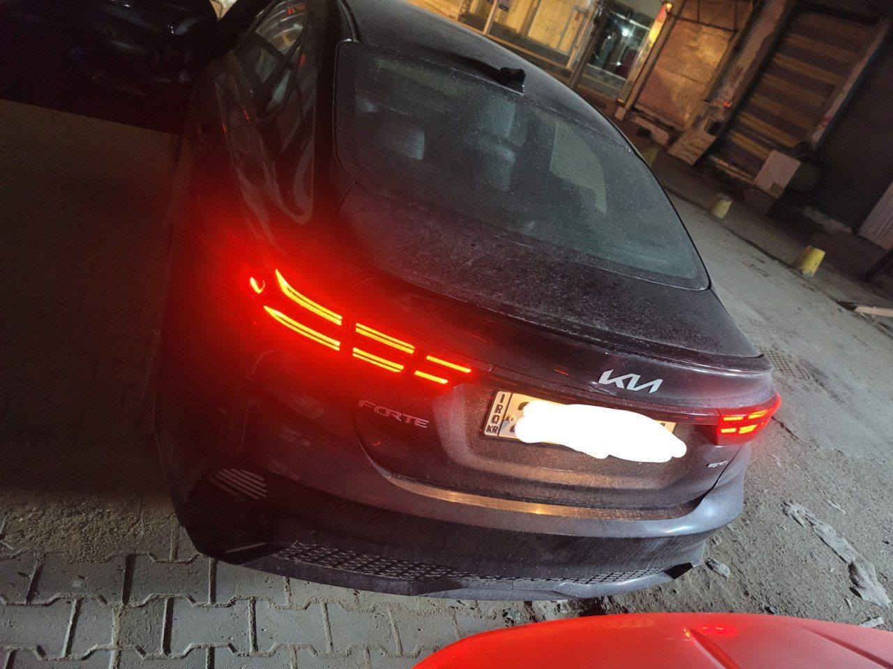 السلام عليكم فورتي موديل 23
وارد أمريكي 
ماشيه 38 الف

حادثة بالصور

تحكم ستيرن 

رادار أمامي 
أشاير بالمري 
بيها بعد مواصفات 

رقم أربيل بأسمي تحويل احولك

السعر 158
محرك 2000دووش المرغوب
تحكمات ستيرن 4 جهات 
 3 وضعيات قيادة ( عادي سبورت ذكي ) 
تحديد مسار وقيادة ذاتية  
مانع انزلاق 
رادار امامي
مكاني النجف
للاستفسار
*********** النجف, العراق
