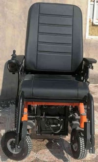 كرسي كهربائيّ حجم كبير يتحمل وزن 110كيلو عطل في الگير السبب متروك  الس...