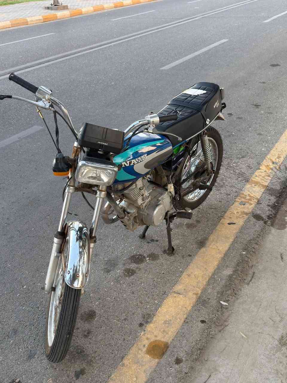 موديل 18 ارشا للبيع اوراق اصليه بس مو كاملات من اشتريته هيج نقص ونضيفات سعرها 550 وبيها مجال تايرات اثنينهن جدد كابريتر جديد ويل خلفي جديد كله جديد ونضيفه بس مكينه شوي تعبانه بس تمشيك جفتتها قبل شهرين هيج


**إذا كنت صاحب هذا الإعلان وتريد حذفه لأي سبب، رجاءا أرسل رسالة إلى الدعم الفني**
