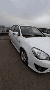 متاح  اكسنت 2011 سياره جديد  كامله من كلشي  سعر ١١٠ 07838920351