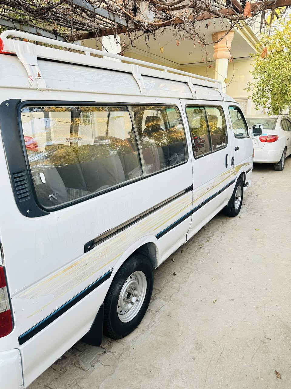 السلام عليكم فاتون للبيع مكفوله كفاله عامه لا صبغ ولا ضربه كير محرك اكسن جيديد تخم تاير جديد حداديه دوشمه كامله 
رقم نكليزي بابل مصفره من كلشي 👍

مكان بابل مسيب / السعر/ 60 / بيه مجال ***********
