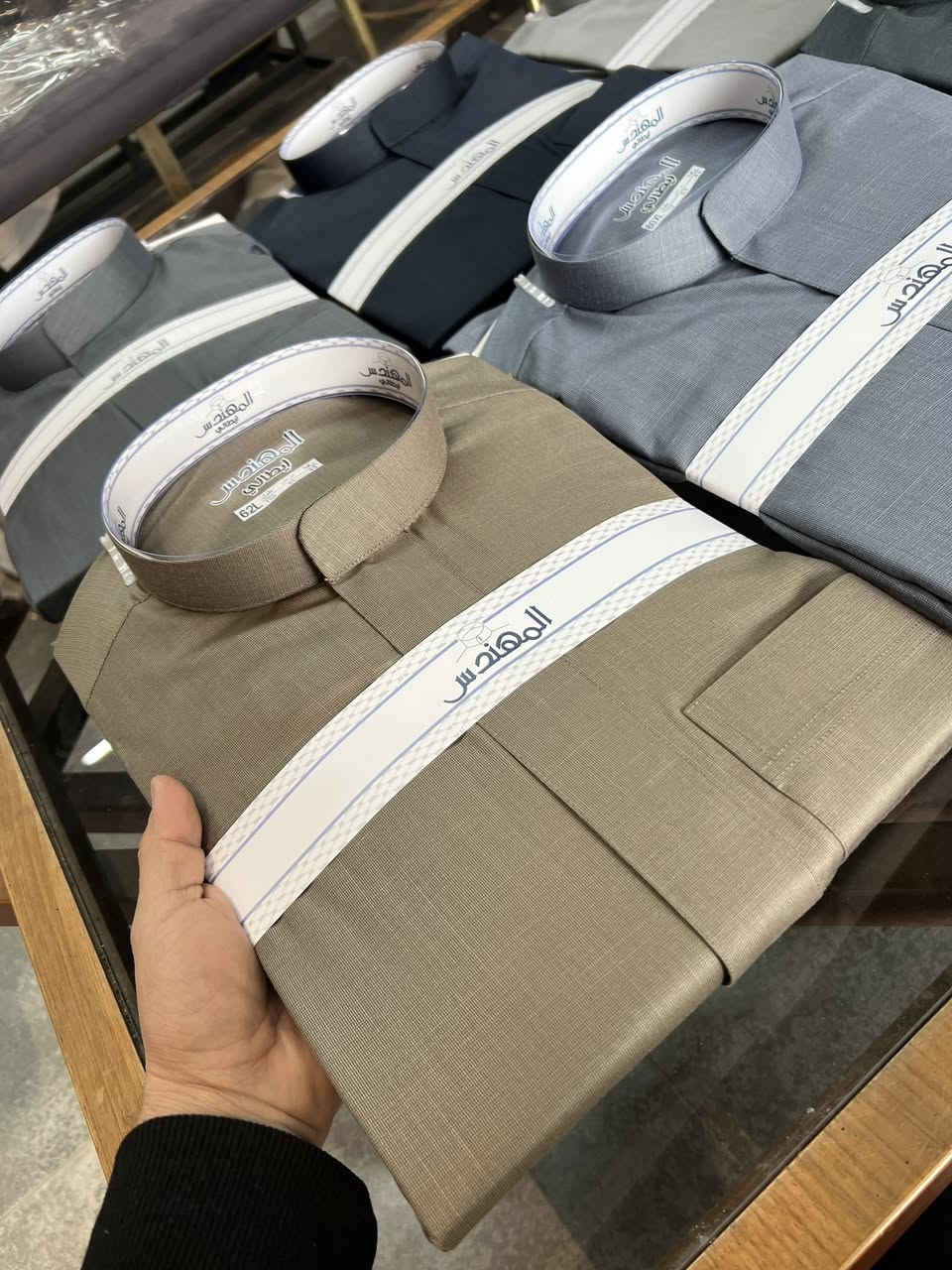 الموسم الصيفي 2026🍁

دشداشه رجالي خامه خلية نحل اصلي 💯💯
(فصال كلاسك فلات )
كوالتي عالي جدا صيفي بارد
كوالتي عالي ✅

خامه ضد الحراره والكوي 🌾
S-M-L-xl-( 62-60-58-56)قياسات

العنوان ديالي بعقوبه ركة حجي سهيل

***********

#دشداشه #الدشداشه #الفخمه #فخامه #خليجية #خليجي #دشداشه_خليجي  #دشداشه_رجالي #بضاعتنا_مميزة_وشعارنا_الجودة #اكسبلور #دشداشة
