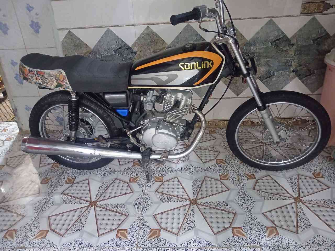 دراجه نامه كلك للبيع السعر 450 وبيه مجال

***********
